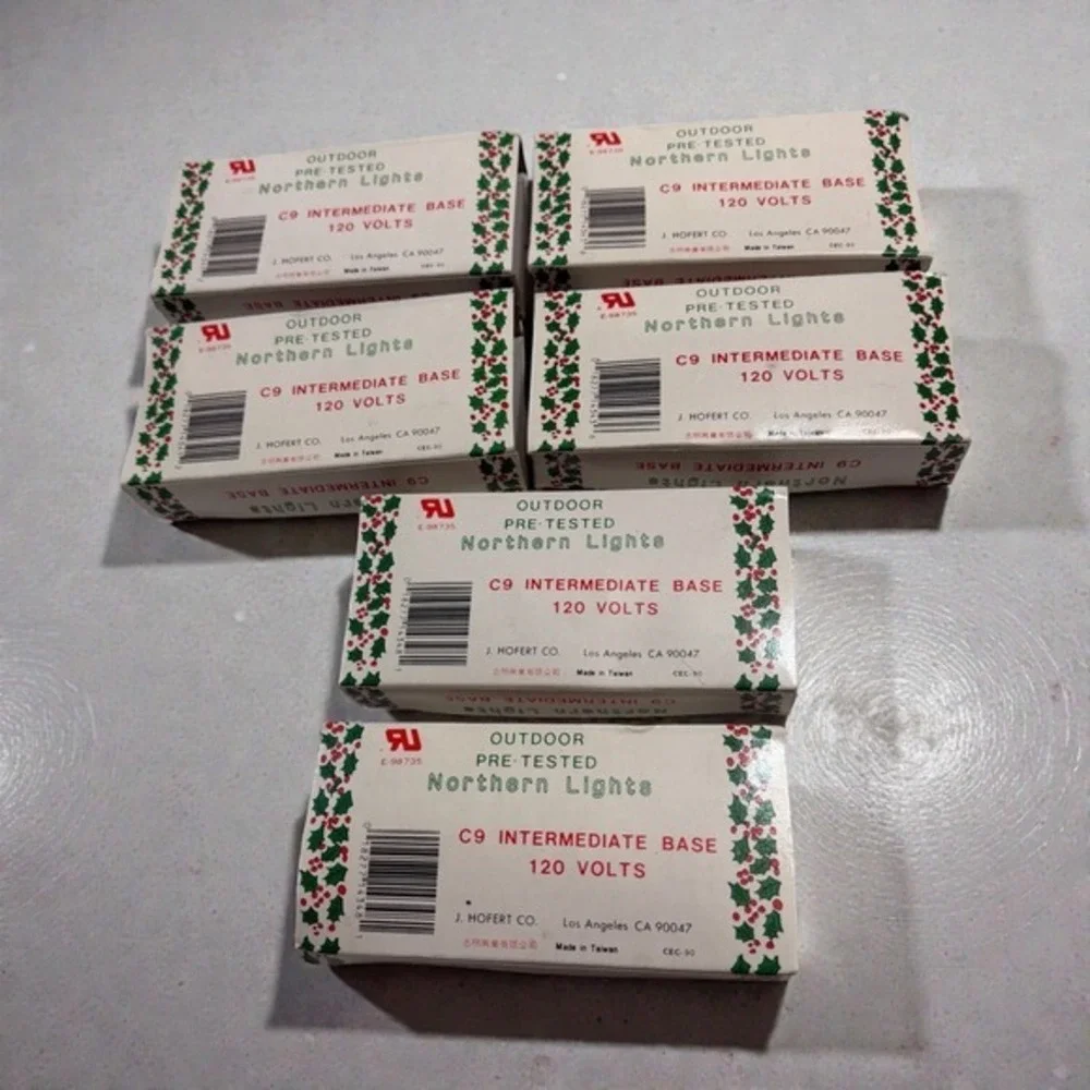 Lot of 20 C9 Intermediate‎ Base Outdoor Christmas Light Bulbs Blue Red White